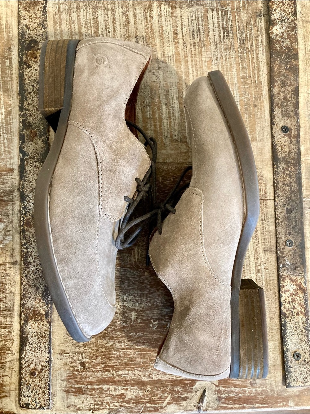 Born Women’s Taupe Suede Oxfords Lace-Up Loafers Size 9 Medium Width - Picture 8 of 14